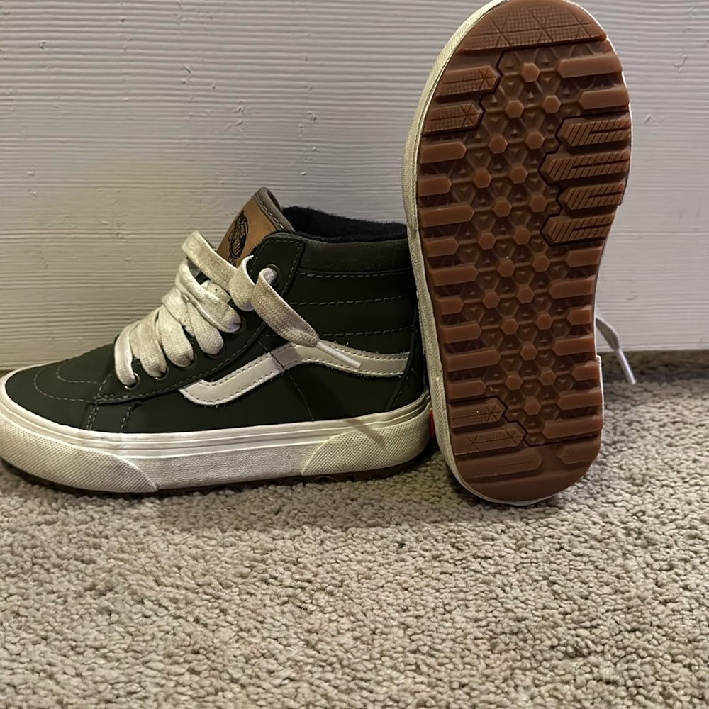VANS SK8HI MTE OLIVE